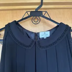 LANVIN en Bleu ノースリーブ ビジュー襟 プリーツのサムネイル
