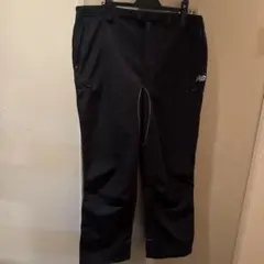 New Balance アウトドアパンツ ブラック