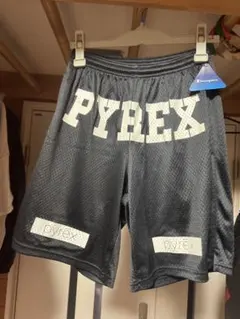 PYREX Champion コラボ ショートパンツ - メルカリ