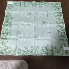 ROYAL COPENHAGEN 花柄ハンカチ