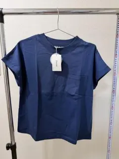 【美品】レディース　トップス　Tシャツ　半袖　ネイビー　　綿100% ①のサムネイル