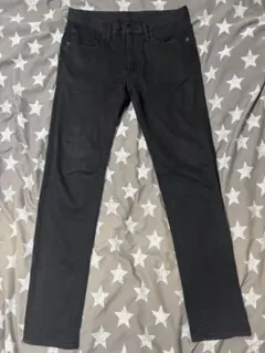 ブラックデニムパンツ