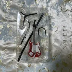 サンリオ　ロックモノ2 ポチャッコ　ストラト　ギター　ミニチュア