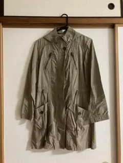 フード付きカジュアルコート