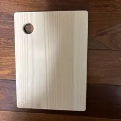 超軽量まな板 奈良県吉野産桧 17.5〜18×30×0.5センチ 檜 木製品 - メルカリ