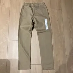 ユニクロ　スリムフィットパンツ（ファスナー付き）150