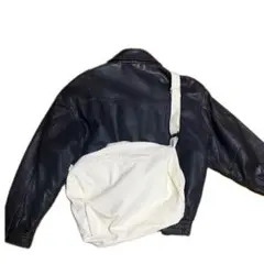 ショルダーバッグ　メッセンジャーバッグ　ニュースペーパーバッグ