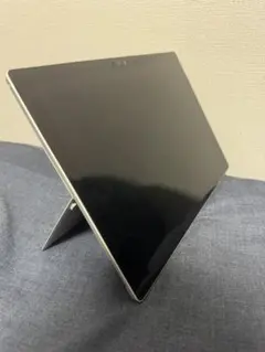 初期化済／surface pro4／アダプタ付き／充電可能
