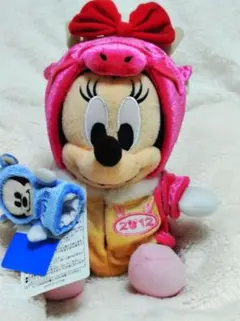 ディズニー　干支　ぬいぐるみ　ミニー　2012　辰年　限定　廃盤　入手困難