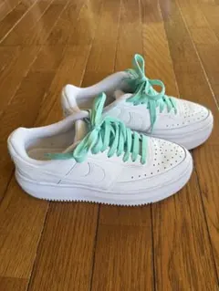 【最終値下げ】NIKEスニーカー