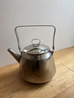 Item thumbnail for item 1634ecd6-b3b5-4d78-8742-79f801dd7add