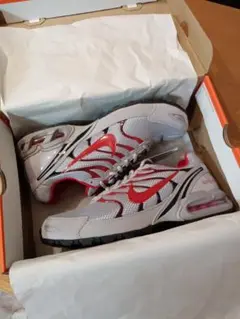 プーマ ランニングシューズ