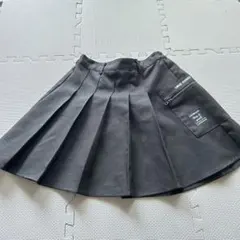 140サイズ！黒 プリーツスカート ジッパーポケット付き