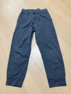 ユニクロ パンツ 130 グレー