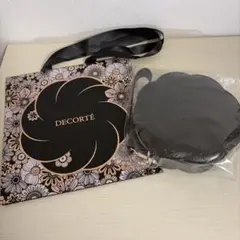 DECORTÉ フラワーモチーフ ポーチ ブラックのサムネイル