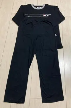 FILA（フィラ）　長袖パジャマ（ルームウェア）の上下セット150cm ブラックのサムネイル