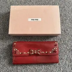 miumiu 財布