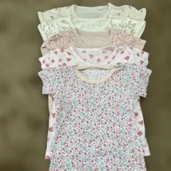 80㎝ベビー肌着 花柄といちご柄のシャツ5点セット