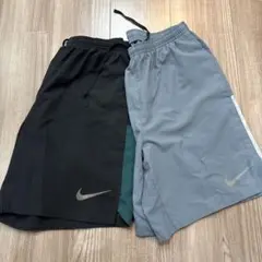 Nike ショートパンツ ドライフィット　二枚のサムネイル
