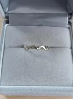 シルバー950　ウェーブ　リング　4.5〜5号　美品　可愛い