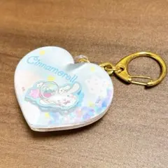 【未使用品】サンリオ シナモロール ハート型アクリルキーホルダー
