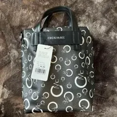 セシルマクビー　バッグ　ショルダーバッグ　2wayバッグ　モノグラム