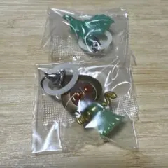 暗闇で光るUMAめじるしアクセサリーフラットウッズモンスター