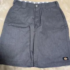 わ*様 Dickies グレー ショートパンツ