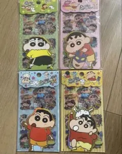 韓国限定☆クレヨンしんちゃん　ステッカーシール　　4枚セット☆