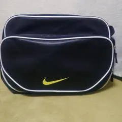 Nike エナメルバッグ