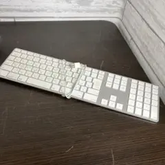 Apple 純正 USBキーボード A1243