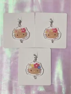 サンリオ　ハローキティ　日焼けキティ　アクリルミニチャーム