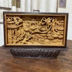 バリ島　木製神話彫刻 約30cm バリ島の木製彫刻 神像 - メルカリ
