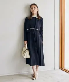 《M Maglie le cassetto》バイカラーニットワンピース