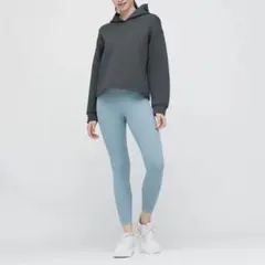 ユニクロ　ウルトラストレッチドライスウェットプルパーカー　Gray