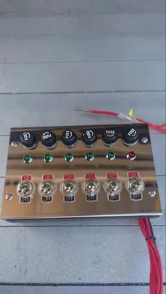 Item thumbnail for item cb425e9d-efbc-4d6f-8156-4e9c33a20caa