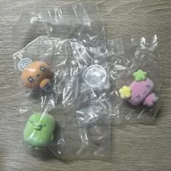 たまごっち　カプセルフロッキーズ　めめっち　くちぱっち　ふらわっち