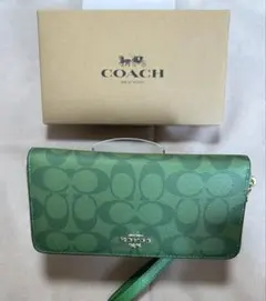 COACH グリーン 長財布