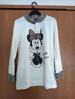 【新品未使用】裏起毛トレーナーMサイズ 大特価、お値下げしました。