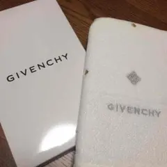 値下げ＊GVENCHY正規品ハンドタオル