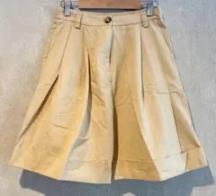 SHEIN タックハーフパンツ（ベージュ） キュロット XSのサムネイル