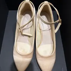 ストラップ付きパンプス ベージュ サテン調　結婚式のサムネイル