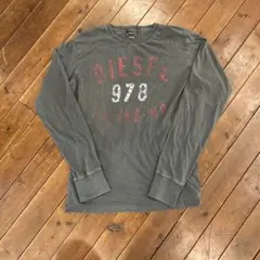 【DIESEL】Y2KロンT ヴィンテージ風 プリント ダメージ加工風 カーキ