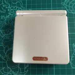 ゲームボーイアドバンスSP ファミコンカラー本体 &純正ACアダプター