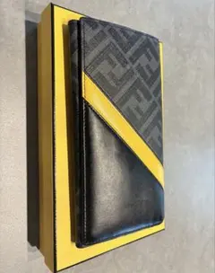 Fendi 長財布のサムネイル