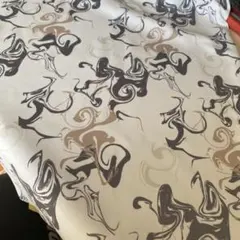 抽象模様生地 ホワイト・ブラウン