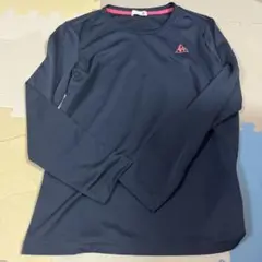 le coq sportif 長袖Tシャツ 赤いロゴ