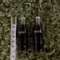 コカ・コーラ ボトルキーホルダー 2個セット