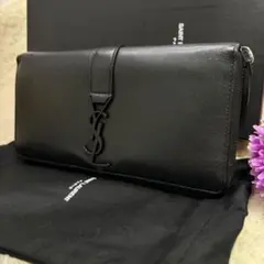 美品 濃紺 サンローラン クラッチバッグ カサンドラ ロゴステッチ