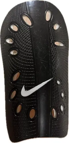 Nike シンガード 左足用 M